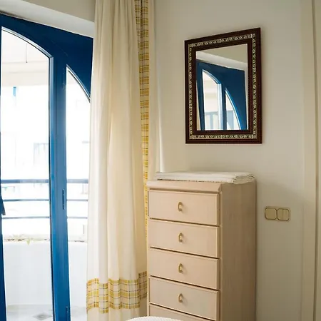 Appartement One&lux House - Bright Beachfront Duplex With Parking, Pool & Gym