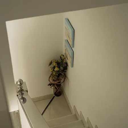 One&lux House - Bright Beachfront Duplex With Parking, Pool & Gym 마르베야