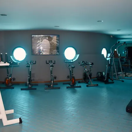 One&lux House - Bright Beachfront Duplex With Parking, Pool & Gym 아파트 *