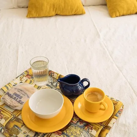 One&lux House - Bright Beachfront Duplex With Parking, Pool & Gym Marbella