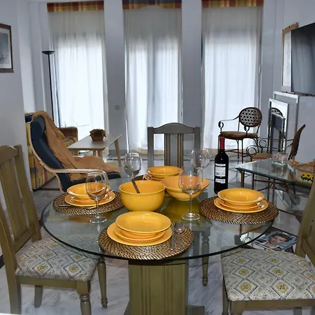 Apartment Komodo House - Bright Beachfront Duplex With Parking, Pool & Gym Marbella