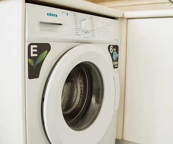 One&lux House - Bright Beachfront Duplex With Parking, Pool & Gym Appartamento